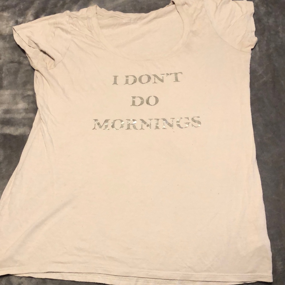 Scoop neck T-shirt